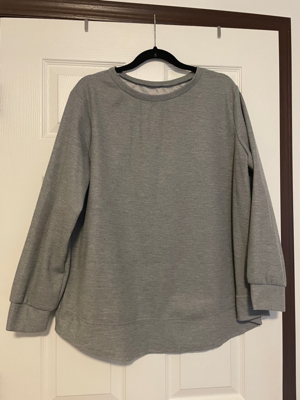 Emery Rose Size 1XL Classic Heather Gray Crewneck Long sleeve Pullover